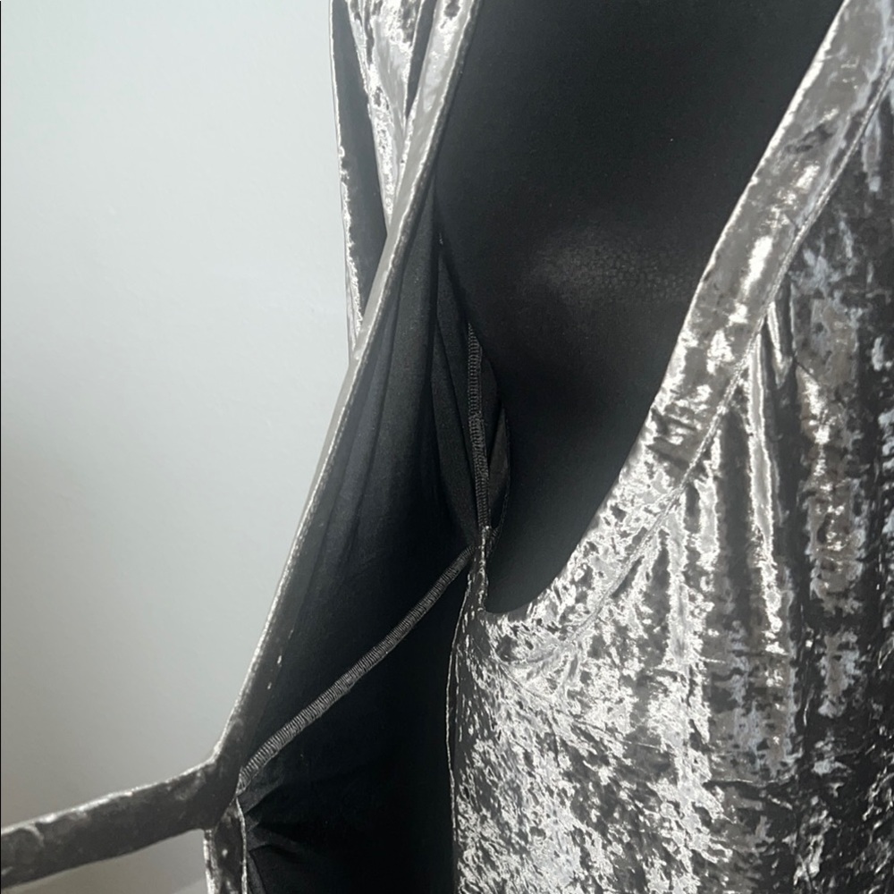 BCBGMaxAzria Silver Velvet Wrap Dress. Sz L - Picture 4 of 8